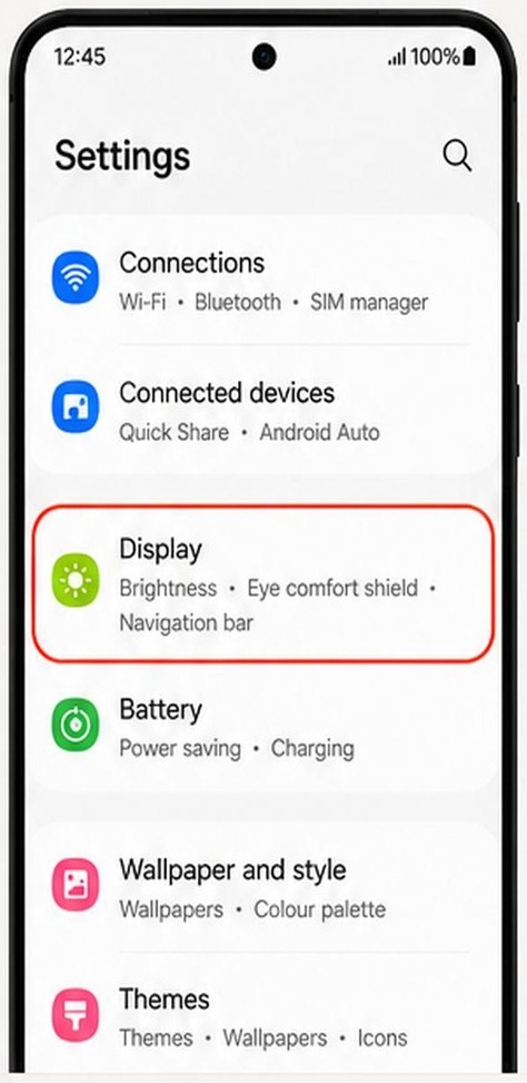 Samsung book example showing display outlined in red.